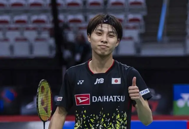 晋级混双, 他似乎加强