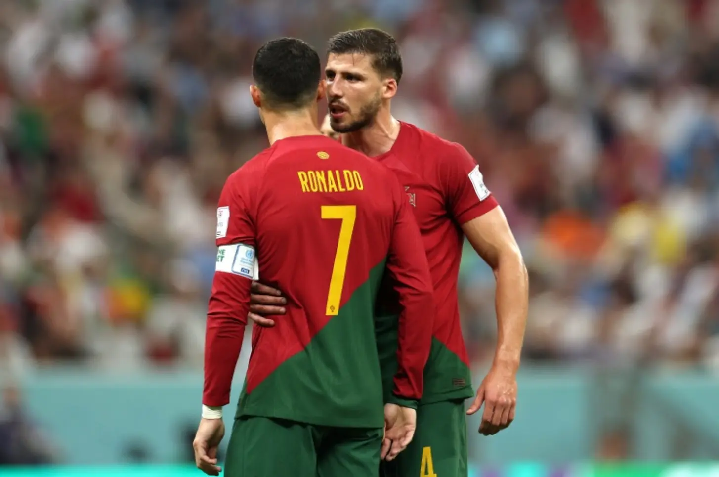 面对葡萄牙, 而同组另一, alt